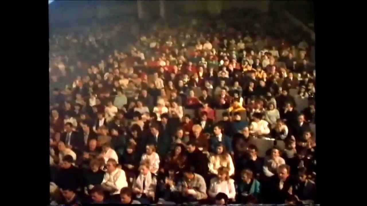 Андрей Державин (Концерт 1994) - Летний дождь (песня Игоря Талькова - соло на гитаре Геннадий Берков)