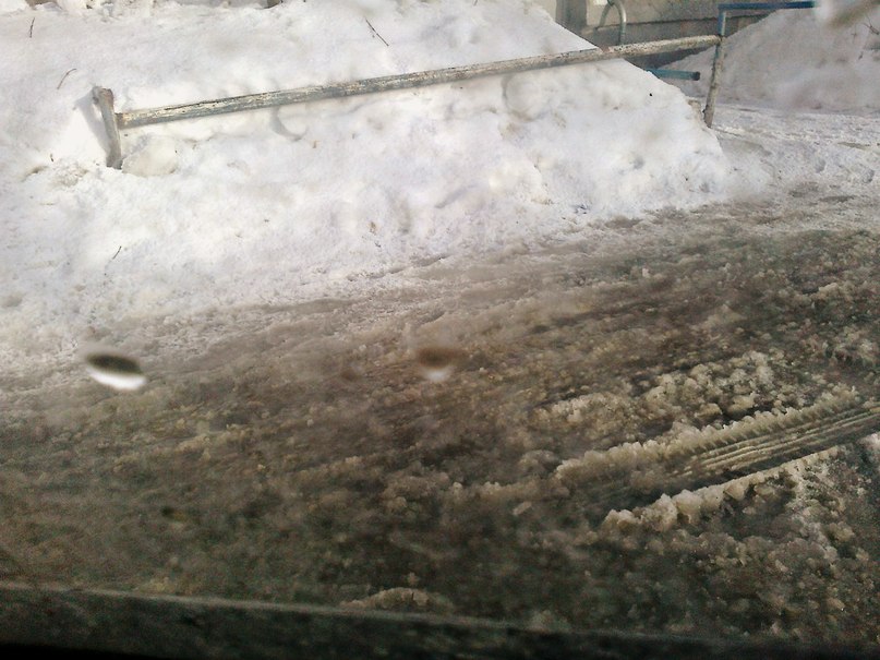 бутырка - Тает на дороге грязный снег