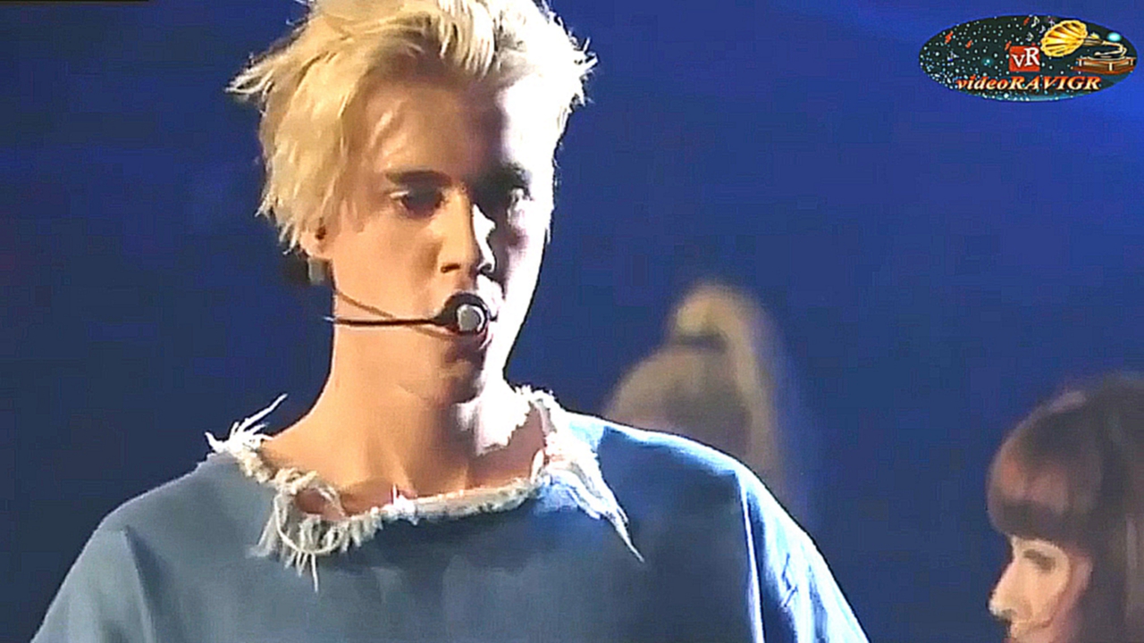 Justin Bieber - Full Performance at BBC Radio 1's Teen Awards 2015