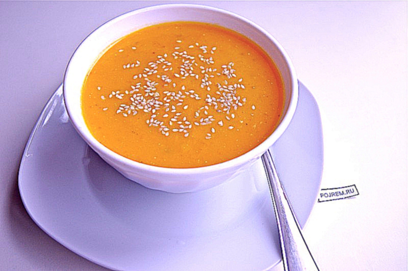 Тыква богата витаминами, она обязательно должна быть на вашем столе. Представляем вам рецепт приготвления тыквенного супа.