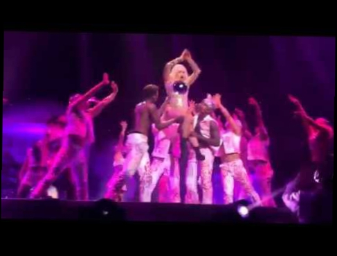 Donatella-Lady Gaga artRAVE Madison Square Garden 5/13 HD. 