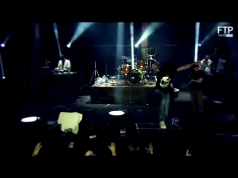 Noize MC - God Is One Of Us @ Санкт-Петербург (Концерт по заявкам) 