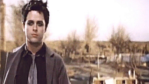 Green Day - Boulevard Of Broken Dreams  HD клип 2004 год 