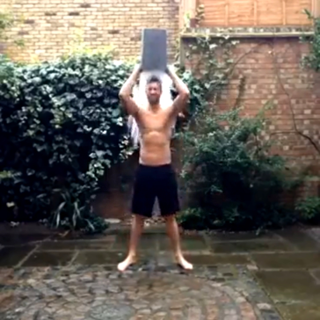 Calvin Harris Ice Bucket Challenge 18 08 2014 