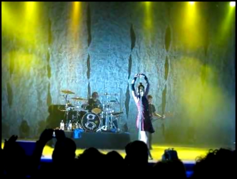 Garbage - The World Is Not Enough (Live@Palace Of Sports, Kiev, Ukraine 12.11.2012) 