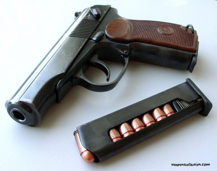 Taio Cruz - чёрный пистолет