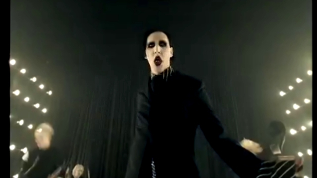 Marilyn Manson - mOBSCENE. Официальное видео