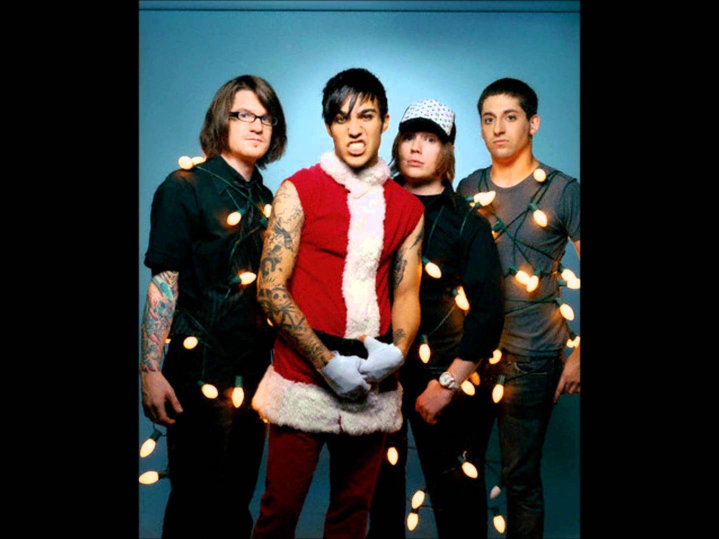 Fall Out Boy - Yule Shoot Your Eye Out