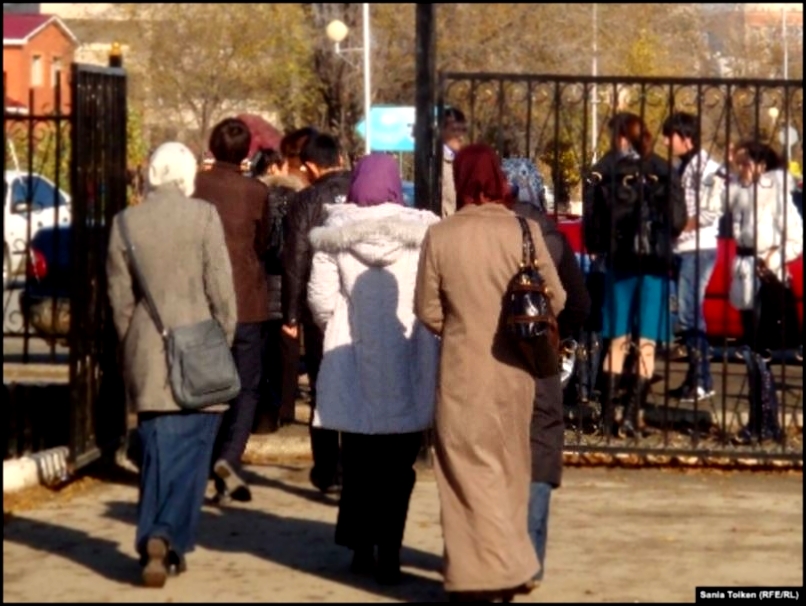 Казахские власти хотят запретить ношение хиджаба