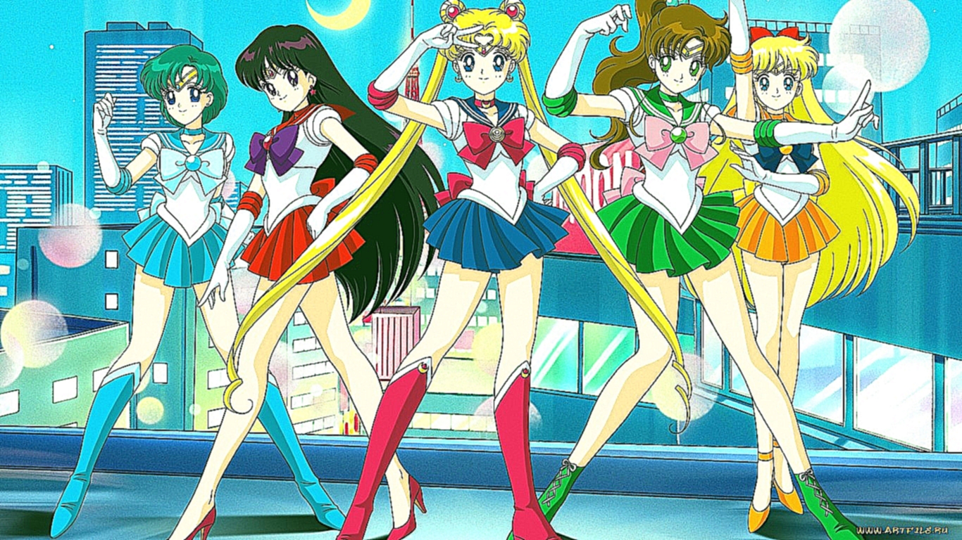 VIZ Celebrates Sailor Moon Day at 2014 Anime Expo.